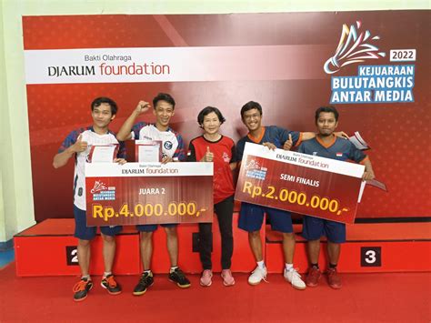 Tiga Wakil Tribun Network Naik Podium Di Ajang Kejuaraan Bulutangkis