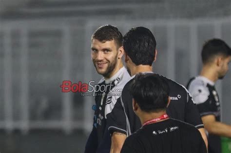 Timnas Indonesia Vs Australia Maarten Paes Ngebet Rasakan Sensasi