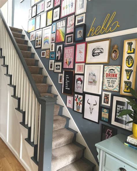 Amazing Stair Wall Decor Design Idea Artofit