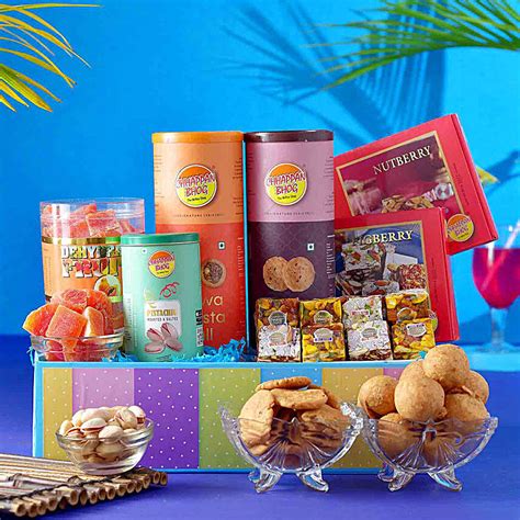 Send Gift Hampers Online With Free Shipping Fnp