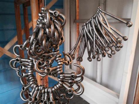 Hvordan Fjerne Maling Fra Billakk