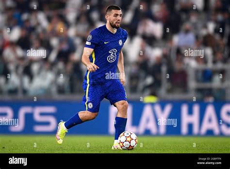 Mateo Kovacic Von Chelsea Fc Fotos Und Bildmaterial In Hoher