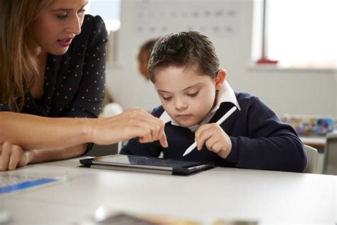 Helping Special Needs Students With Remote Learning Tech And Learning