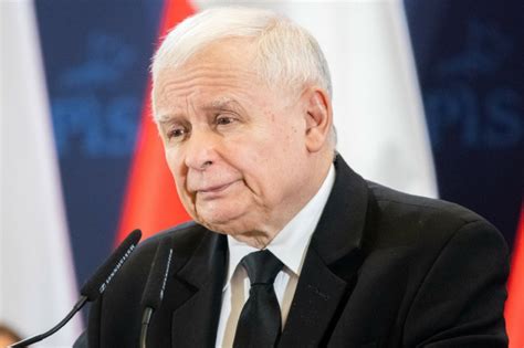 Kaczyński w Gnieźnie LGBT Tusk i problemy z salą naTemat pl