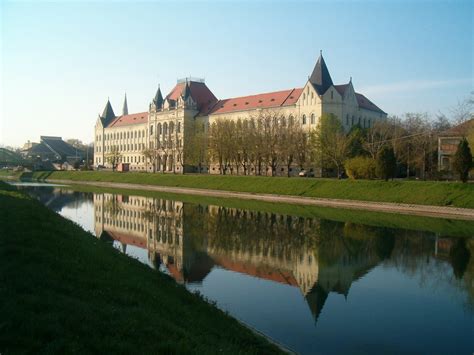 Zrenjanin Court House (Zrenjanin, 1908) | Structurae