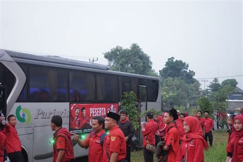 Peringati Puncak Bulan Bung Karno PDI Perjuangan Subang Berangkatkan