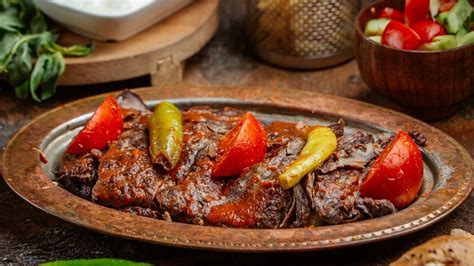 Iskender Kebab Recipe With Tomato Sauce Pita And Yoghurt Mamafatma