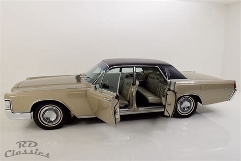 Lincoln Continental Suicide Doors Rd Classics