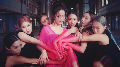 A Look At Jisoos Outfits In Her Flower Music Video Hallyusg
