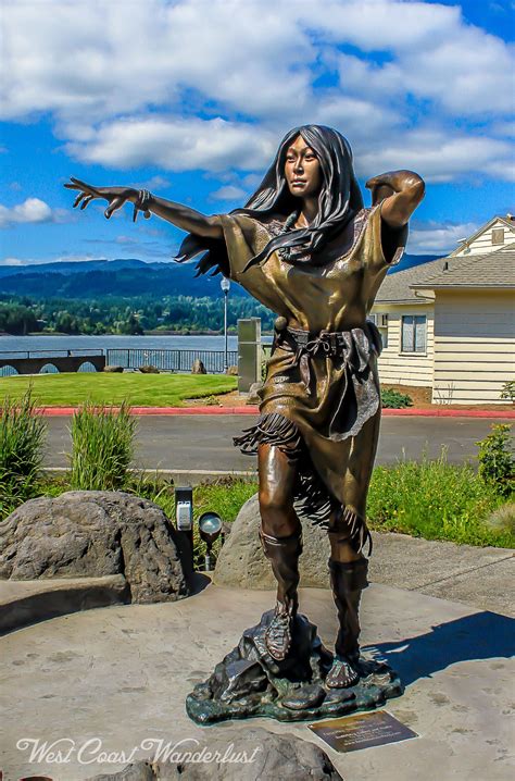 Sacagawea Statue in Cascade Locks, Oregon #WestCoastWanderlust ...