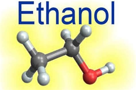 Los usos más insólitos para el etanol desde rituales hasta limpieza