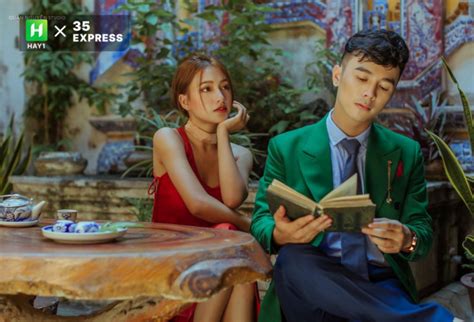 Trần Mỹ Uyên Hot girl du hí miền Trung cùng nam ca sĩ nổi tiếng