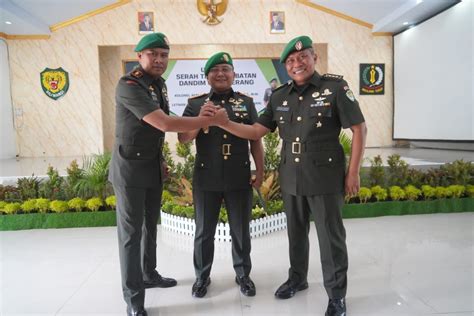 Brigjen Tni Tatang Subarna Pimpin Serah Terima Dandim Serang