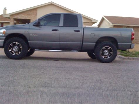 06 08 Ram1500 2wd 225 Leveling Kit Clears 35s