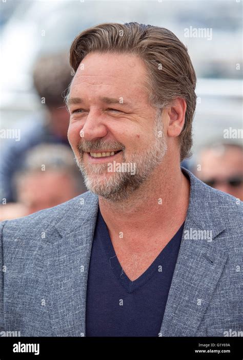 Russell Crowe Actor The Nice Guys Photocall Th Cannes Film