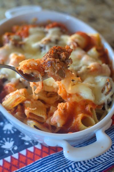 Easy Sausage Pasta Bake | RecipeLion.com