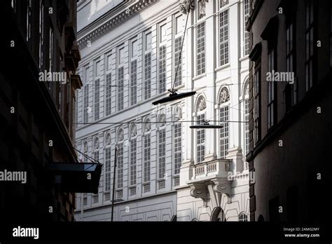 Architettura Barocca A Vienna Immagini E Fotografie Stock Ad Alta