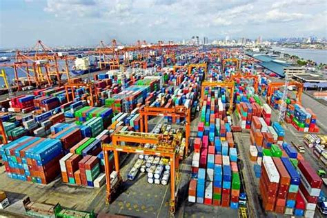 Manila ports choked by unclaimed cargo, shutdown looms | BusinessWorld