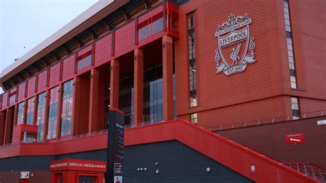 Legends Van Liverpool En Ajax Spelen In Maart Charity Match Op Anfield