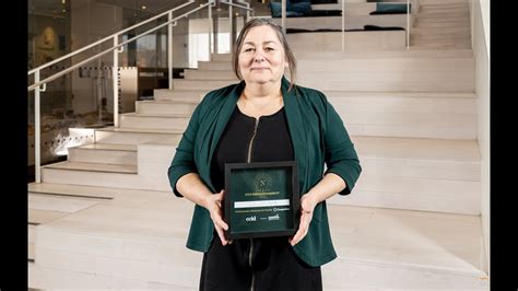 Sandrine Van Houtte Finaliste Gestionnaire féminine Desjardins