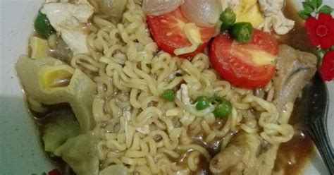 Resep Mie Instant Rebus Plus Plus Oleh Hanum Putrinurwana Cookpad