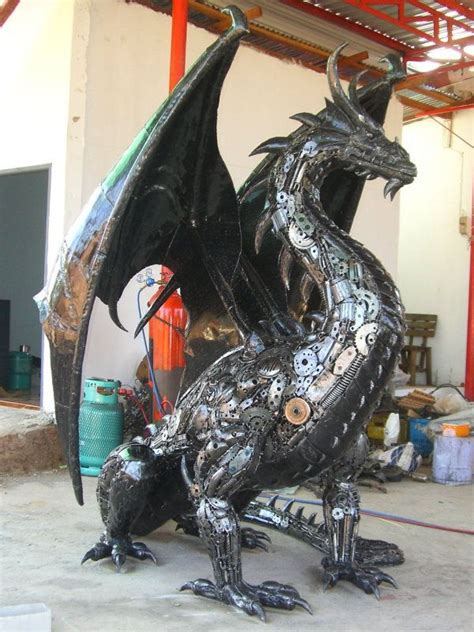 Dragon from recycled materials | Dragon art, Dragon sculpture, Dragon ...