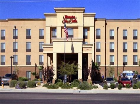 Best Price on Hampton Inn and Suites Kingman - AZ Hotel in Kingman (AZ ...