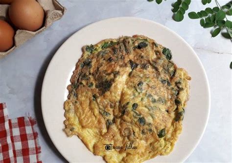 Resep Telur Dadar Daun Kelor Oleh Mama Fathan Cookpad