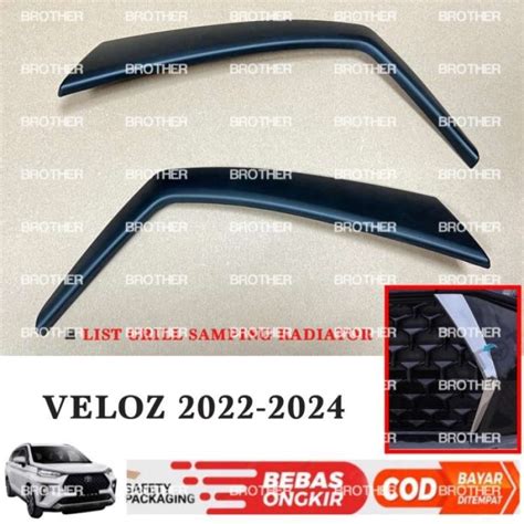 Jual List Grill Samping Radiator Veloz 2022 2023 2024 Hitam Chrome