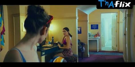 Kirrilee Berger Bikini Scene In One Dollar Tnaflix