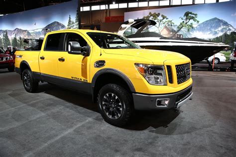 Nissan At The 2016 Chicago Auto Show