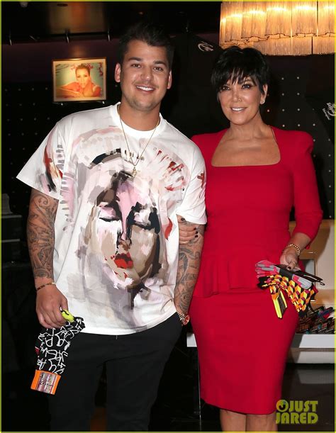 Kris Jenner Slams Rob Kardashian Rehab Reports Photo 3381025 Kris Jenner Rob Kardashian