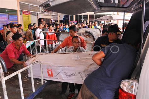 JENAZAH KORBAN KAPAL TENGGELAM MALAYSIA ANTARA Foto