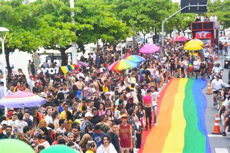 Marcha Pela Diversidade De Balne Rio Cambori Recebe Alvar