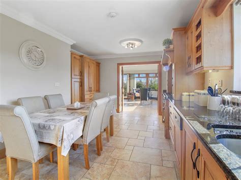 Rose Cottage In Muff County Donegal Hot Tub Barbecue Off Road Parking Woodburning Stove