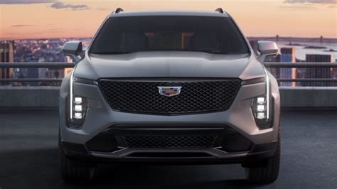 Cadillac Xt To Feature Widescreen Led Display