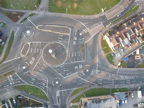 Intersection In The Uk With 6 Roundabouts And 38 Arrows Rpics