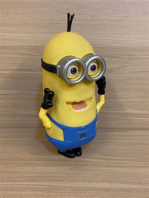 Boneco Minions Stuart Cm Fala Frases Brinquedo Universal