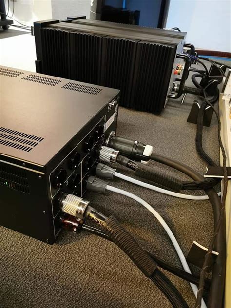 Pin By Mike Jones On Listening Room Hi Fi 2 Channel High End High
