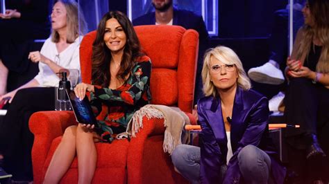 Tu sì que vales stasera su Canale 5 l Album 2022 TvBlog