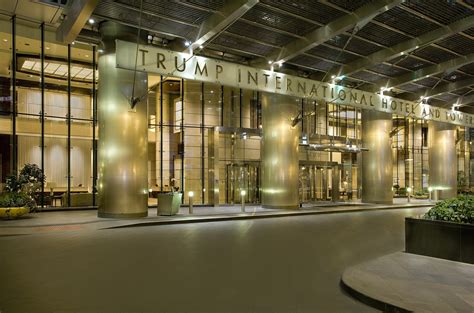 Trump Hotel Chicago Presidential Skyscraper