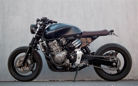 Hornet Classic Cafe Racer Moto Cafe Racer Bikes Custom Cafe Racer