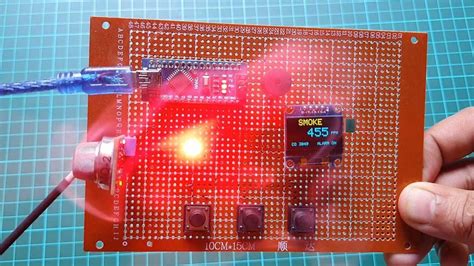 Smoke Gas Leakage Detector Using Arduino MQ2 Sensor