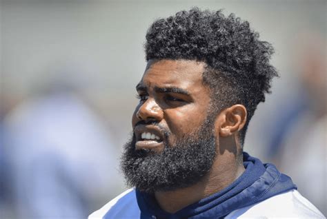 Ezekiel Elliott Decides To Stay On Sideline Withdraws Suspension Appeal