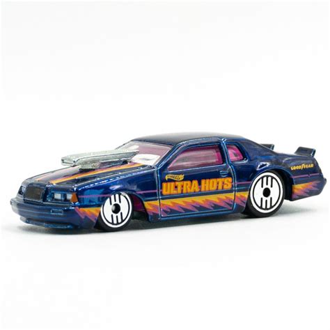 Hot Wheels Ultra Hots Ford Thunderbird Pro Stock