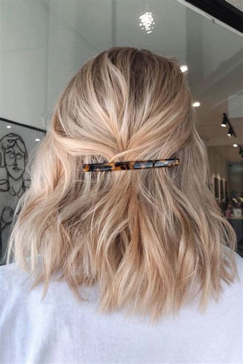 10 Loose Hairstyle Ideas If You Like To Wear Your Hair Down Glamour Uk