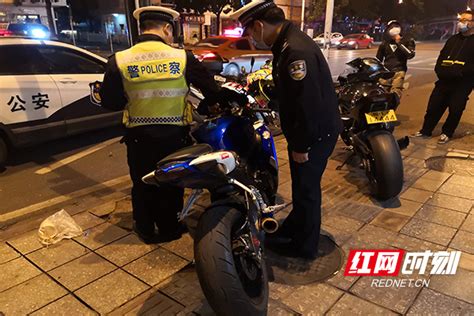 摩托车炸街调查违法改装飙车竞速既危害安全也扰民 摩托车 机动车 新浪新闻