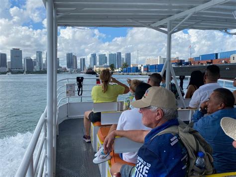 Miami Skyline Boat Cruise From Miami South Beach Getyourguide