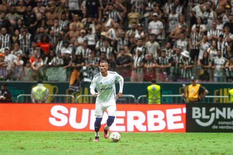 Gol de Zé Ivaldo Cruzeirenses apostam em gol do zagueiro para o título