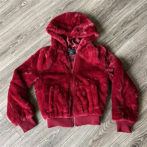 Love Tree Jackets Coats Love Tree Faux Fur Red Crimson Hooded